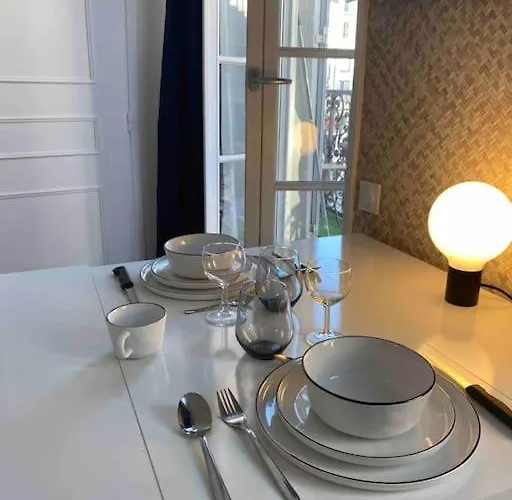 Hyper Centre Avec Balcon Appartement *